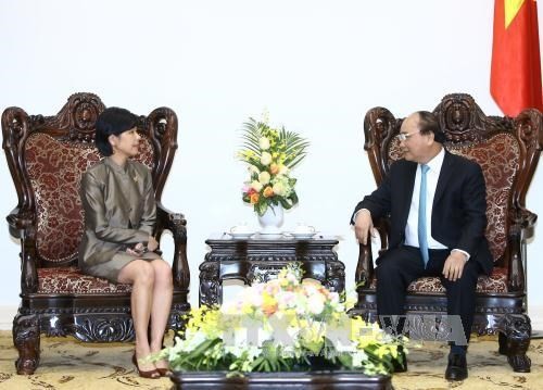 Prime Minister receives new Canadian ambassador  - ảnh 1